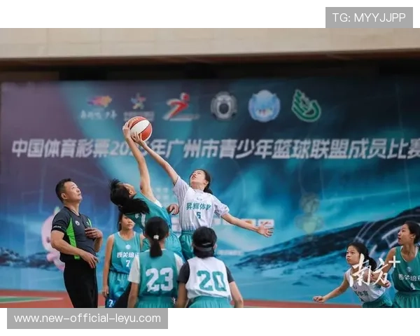 2026年篮球联赛青训导师带教成果展映活动举行，青少年篮球教练简介